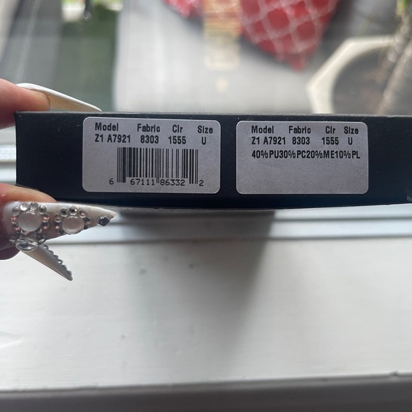 Moschino 12 Pro Max iPhone Case - BRAND NEW IN BOX - Picture 5 of 6